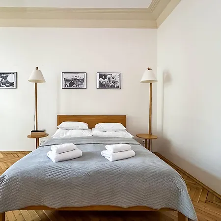 Apartamento The Place In - Old Town Praga