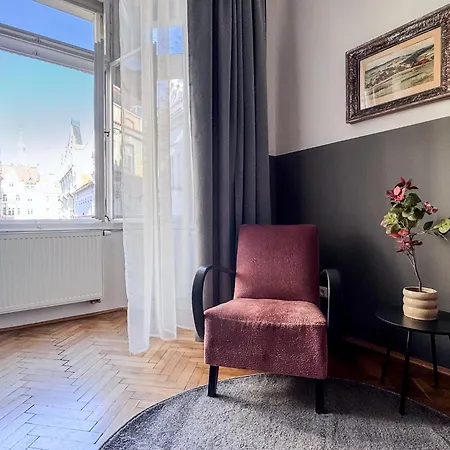 The Place In - Old Town Apartamento