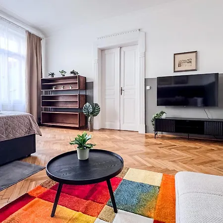 Appartement The Place In - Old Town