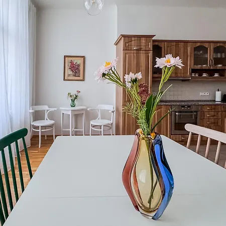 Apartamento The Place In - Old Town *