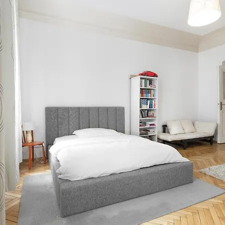 The Place In - Old Town Apartment Prag